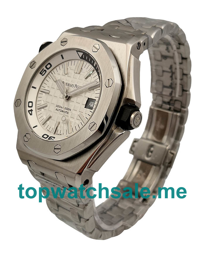 Audemars Piguet Replica Royal Oak Offshore 15710ST.OO.A002CA.02 - 42 MM