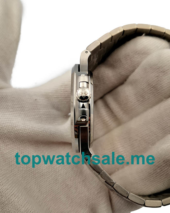 UK Swiss Movement Replica Patek Philippe Nautilus 5711/1A - 40 MM Watches With Blue Dials